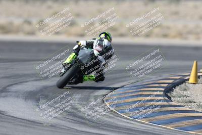 media/Dec-01-2025-Moto Forza (Mon) [[2daa91e15f]]/1-Advanced Group/Session 2 Turn 11 Backside/